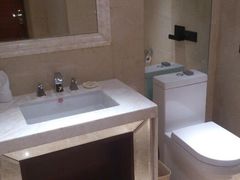 客卫-深圳福青龙华天假日酒店