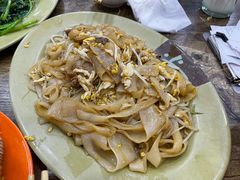 牛肉鸡蛋炒牛河-贞姨美食·老字号海鲜大排档