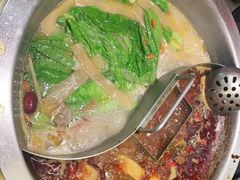 -沸炉重庆老火锅(军事博物馆店)