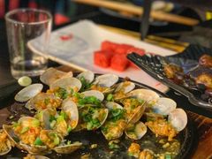 -何师烧烤Pro ·江湖川菜·小龙虾·精酿(太古里旗舰店)