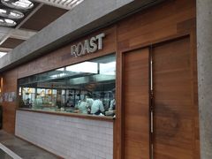 -ROAST coffee & eatery
