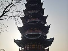 -龙华寺