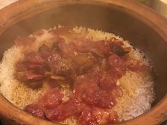 腊味煲仔饭-润泽园海南椰子鸡·糟粕醋火锅(拱北店)