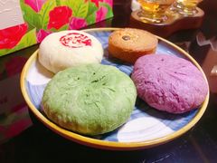 -嘉华鲜花饼(四方街旗舰店)