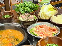 -黔有有贵州酸汤夺夺粉火锅(五味十字店)