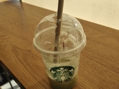 -星巴克臻选(威海威高广场店)