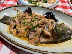 顺德蒸无骨鲫鱼-龙桥私厨·姜花菊花过桥鱼·顺德菜(容桂店)