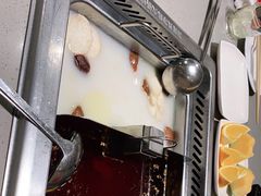 -海底捞火锅(关山保利店)