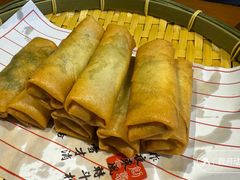 手工荠菜春卷-三凤酒家·百年无锡菜(清扬茂业店)