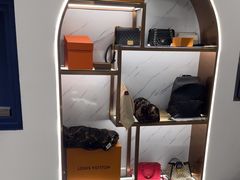 -聚云奢二手奢侈品黄金手表包包回收·中古店(上海店)