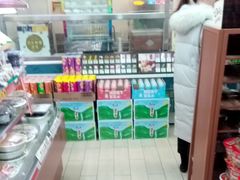 -全家便利店(东直门店)