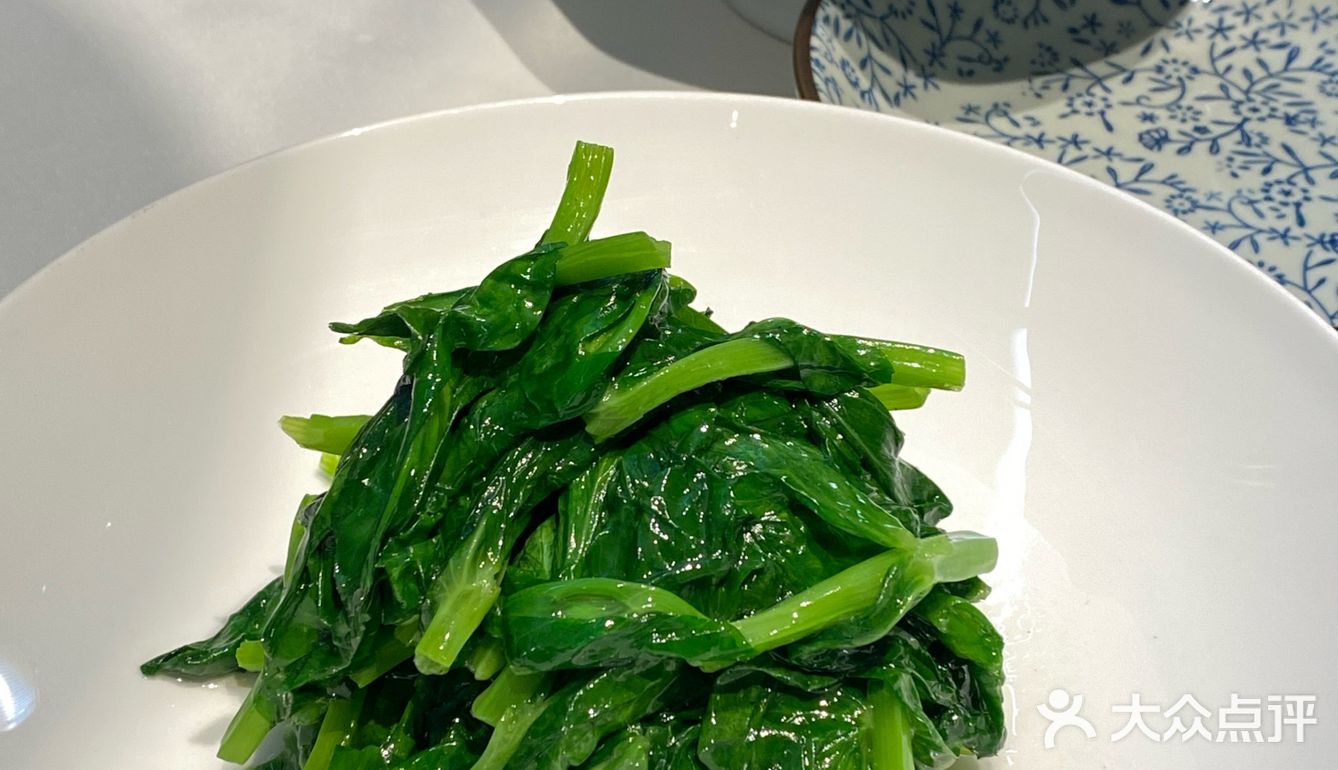 在四季民福烤鸭店，我准确的知道了豆汁的味道[笑哭][笑哭]