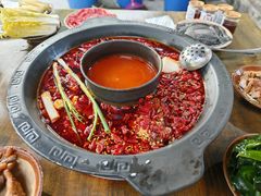 -黄潇洒老火锅(九眼桥宏济巷店)