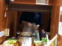 -独食火锅·半米屋台(直营总店)