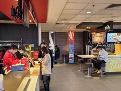 -麦当劳(哈西万达店)