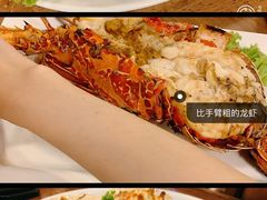 -拉威海鲜市场