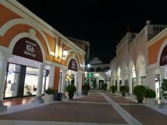 -佛罗伦萨小镇广佛名品奥特莱斯(疏港路店)