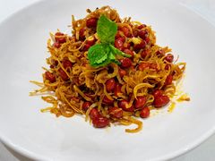 小鱼花生-九十九顶毡房(阜石路店)