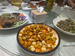 -鑫巴蜀小镇 · 水煮鱼专研店(玉桥店)