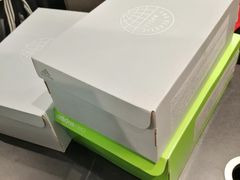 -阿迪达斯(八方汇精品优惠店)