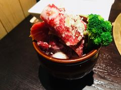 -山川小町·极番烧肉(新地假日广场店)