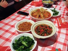-辣小鲜·南昌大排档(船山路店)