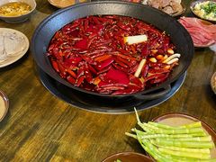 -黄潇洒老火锅(九眼桥宏济巷店)