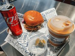 -TRIPS BURGER(大钟寺店)