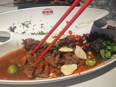 柳喜辣鱼籽生牛-柳喜辣·烧烤酒局(跃进总店)