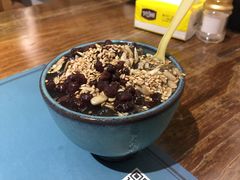 -八月美食小馆(银泰城总店)