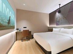 -IU酒店(北京通州环球度假区梨园地铁站店)