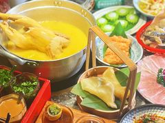 -禄婶鸡煲·打边炉