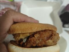 -肯德基(丰管路店)