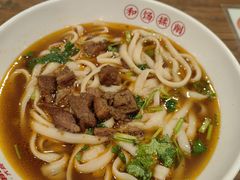 红烧牛肉面-晋宝章大同刀削面(月坛店)