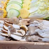 吃野生菌的季节来啦|新鲜野生菌锅太滋补啦