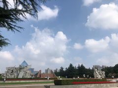 -上海市龙华烈士陵园