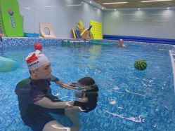 -Cool-Fun蓝鲸π水育早教中心(金山万达海汇街店)