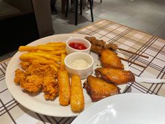 -菲滋意式餐厅(上虞万和城店)
