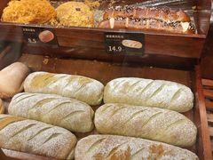 -小飞象面包公社(珠江路金鹰店)