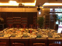 -桥馫源蒙自过桥米线(蒙自店)