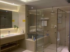 -兴芮温泉度假区