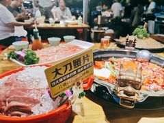 -巴国妹子毛肚火锅(蓝光悦城店)