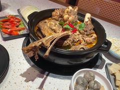 -沪小胖·小龙虾·蓝龙王(八佰伴店)