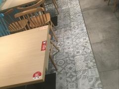 -精悦蓉(松江万达广场店)