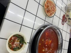 -周良天山牛杂城(天山路总店)