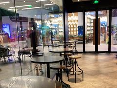 大堂-星巴克臻选(上海长风大悦城店)