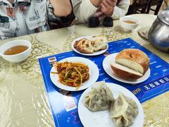 -吾斯曼珍珠抓饭王