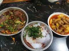 -大邑李记肥肠血旺