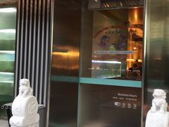 门面-白仁仔· 活烤海鲜 宵夜(豫园店)