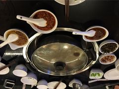 丫丫粤式打边炉-丫丫汤膳打边炉(宏府408坊店)